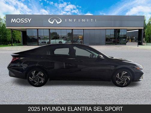 2025 Hyundai ELANTRA Sport