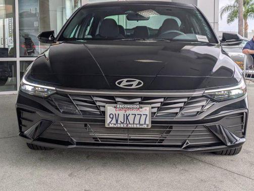 2025 Hyundai ELANTRA Sport