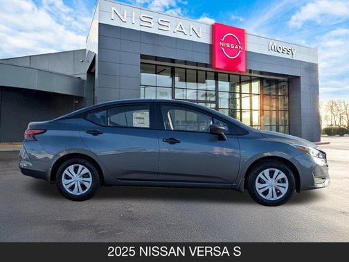 2025 Nissan Versa 1.6 S