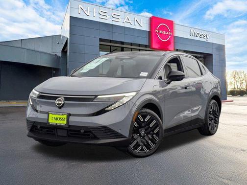 2026 Nissan Leaf PLATINUM+