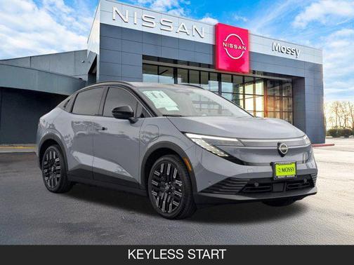 2026 Nissan Leaf PLATINUM+