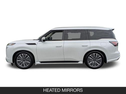 Radiant White 2026 INFINITI QX80 Luxe