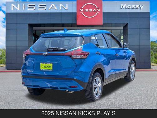 2025 Nissan Kicks S