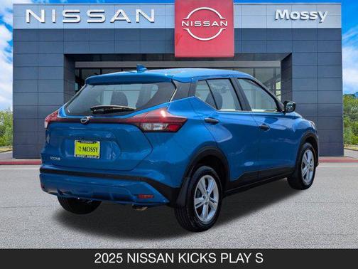 2025 Nissan Kicks S