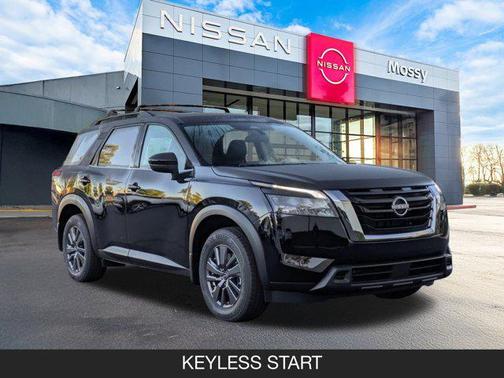 2025 Nissan Pathfinder SV FWD