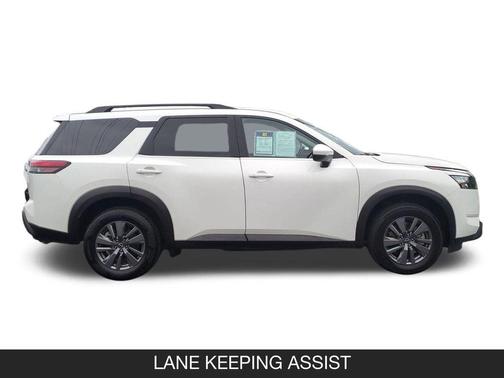 Glacier White 2024 Nissan Pathfinder SV FWD