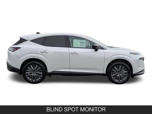 Everest White Pearl Tricoat 2026 Nissan Murano SL