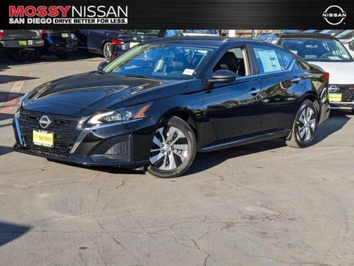2025 Nissan Altima S FWD