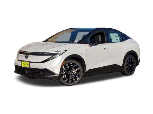 Everest White Pearl Tricoat/Black 2026 Nissan Leaf PLATINUM+