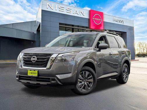 2025 Nissan Pathfinder SV FWD