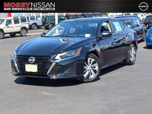 2025 Nissan Altima S FWD