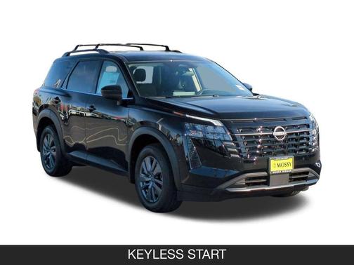 Super Black 2026 Nissan Pathfinder SV