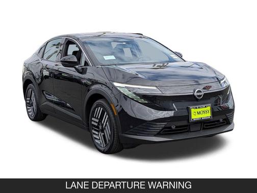 Black Diamond Pearl 2026 Nissan Leaf SV+