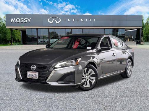 2025 Nissan Altima S FWD