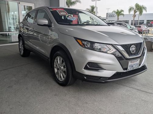 2022 Nissan Rogue Sport S