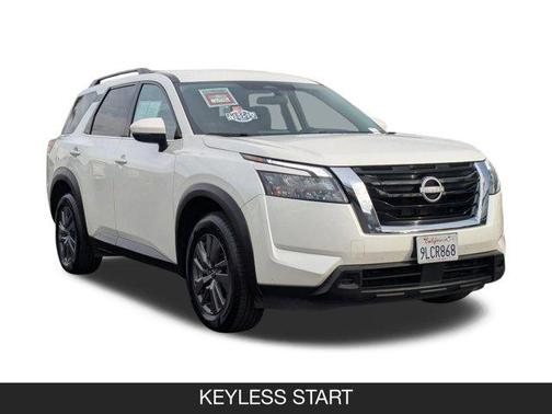 2024 Nissan Pathfinder SV FWD