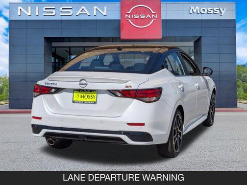 2025 Nissan Sentra SR