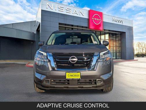 2025 Nissan Pathfinder SV FWD