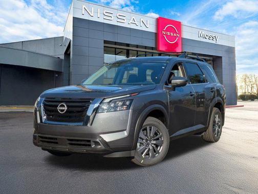 2025 Nissan Pathfinder SV FWD
