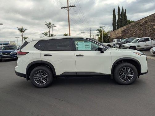 2025 Nissan Rogue S