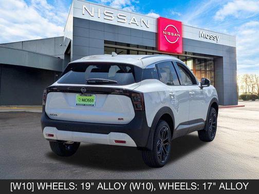 2025 Nissan Kicks SR