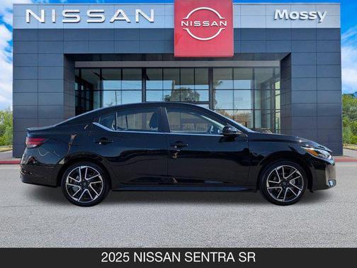 2025 Nissan Sentra SR