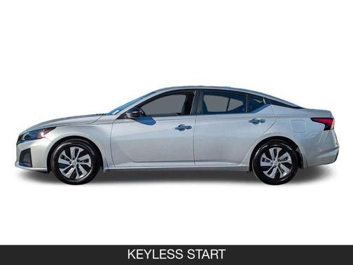 2025 Nissan Altima S FWD