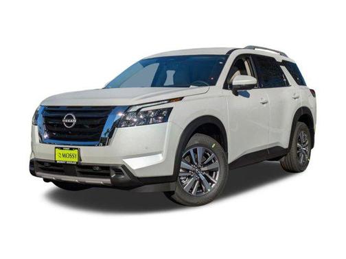 2025 Nissan Pathfinder SL FWD
