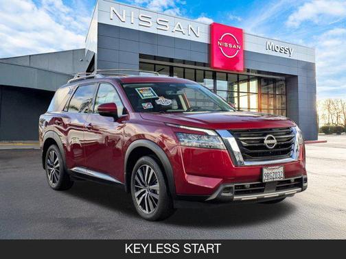 2024 Nissan Pathfinder Platinum