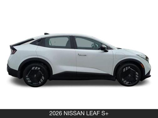 Everest White Pearl Tricoat 2026 Nissan Leaf S+