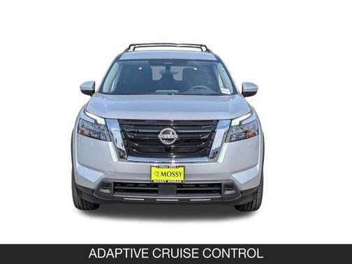 2025 Nissan Pathfinder SV FWD