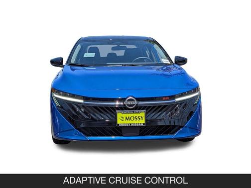 Bluestone Pearl/Super Black 2026 Nissan Sentra SR