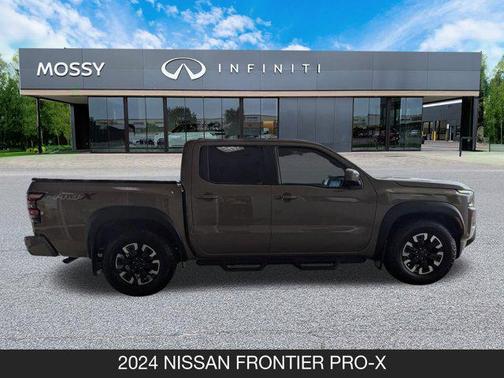 2024 Nissan Frontier PRO-X