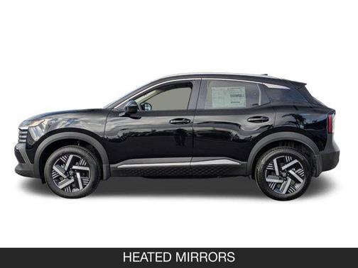 Super Black 2026 Nissan Kicks SV