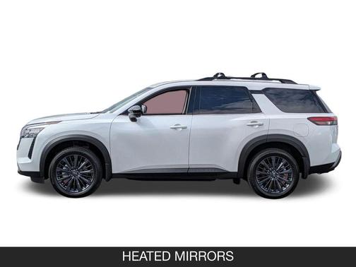 Everest White Pearl Tricoat 2026 Nissan Pathfinder SL