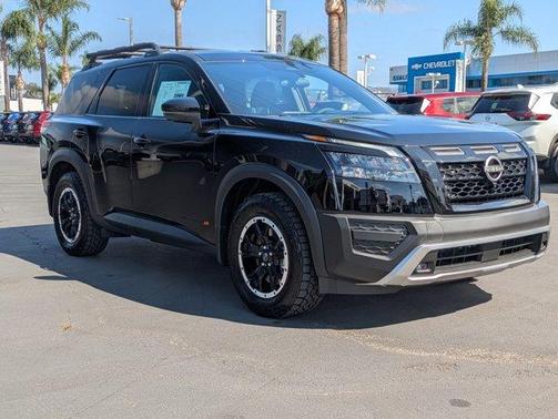 2025 Nissan Pathfinder Rock Creek