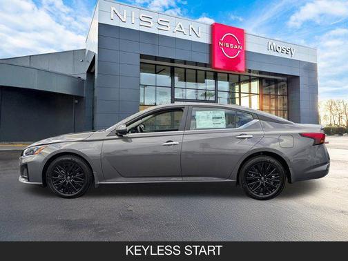 2025 Nissan Altima SV FWD