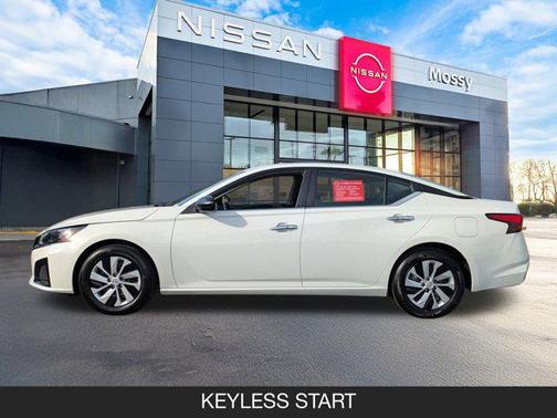 2025 Nissan Altima S FWD