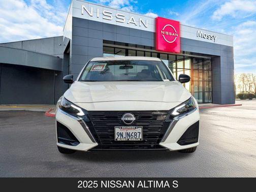 2025 Nissan Altima S FWD