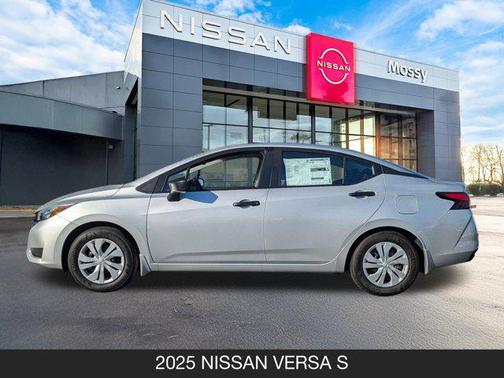 2025 Nissan Versa 1.6 S