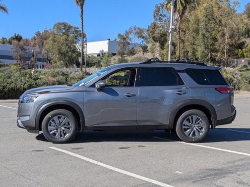 2025 Nissan Pathfinder SV FWD