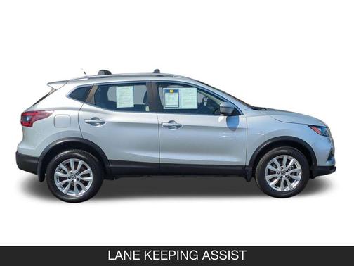 Brilliant Silver Metallic 2020 Nissan Rogue Sport SV