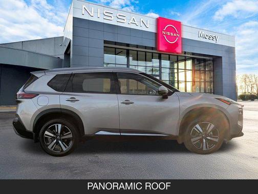 2021 Nissan Rogue SL