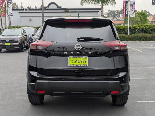 2026 Nissan Rogue S
