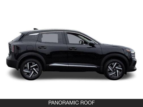 Super Black 2026 Nissan Kicks SV