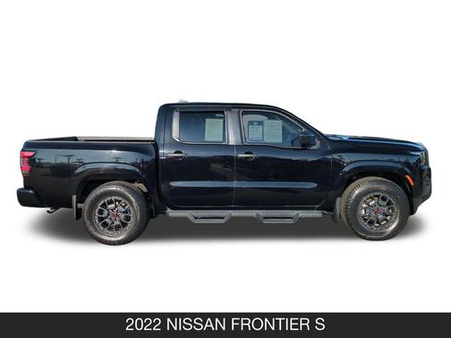 Super Black 2022 Nissan Frontier S