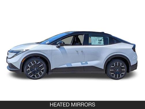 Everest White Pearl/Black 2026 Nissan Leaf PLATINUM+