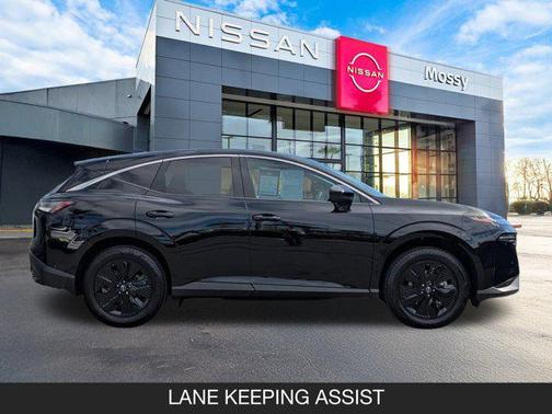 2025 Nissan Murano SV