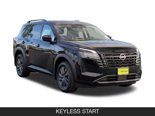 Super Black 2026 Nissan Pathfinder SV