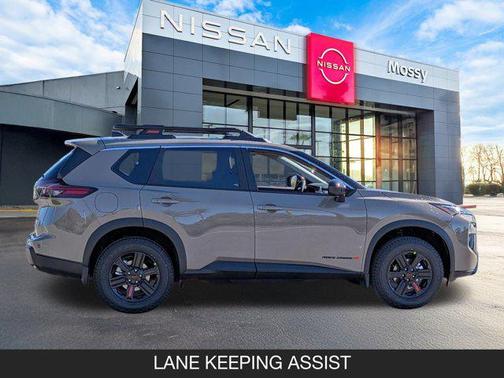 2026 Nissan Rogue Rock Creek